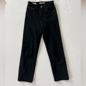 Levi’s Ribcage Straight Jeans